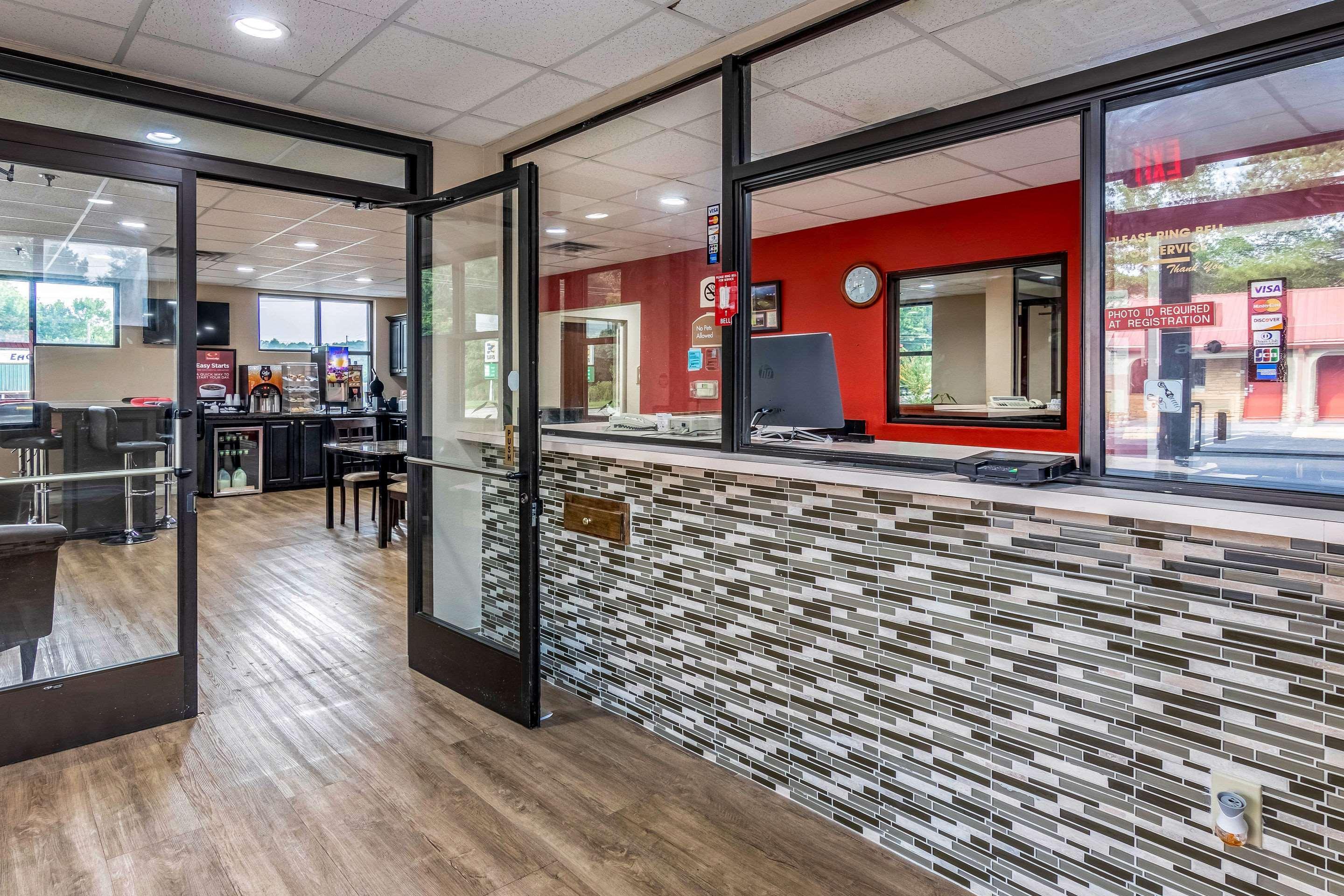 Americas Best Value Inn אופליקה מראה חיצוני תמונה