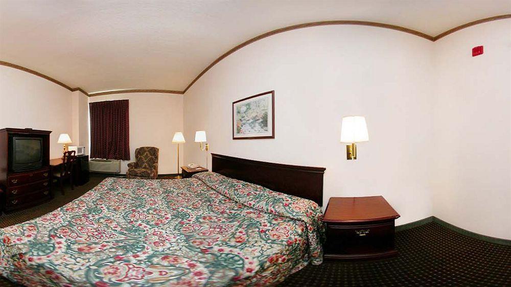 Americas Best Value Inn אופליקה מראה חיצוני תמונה