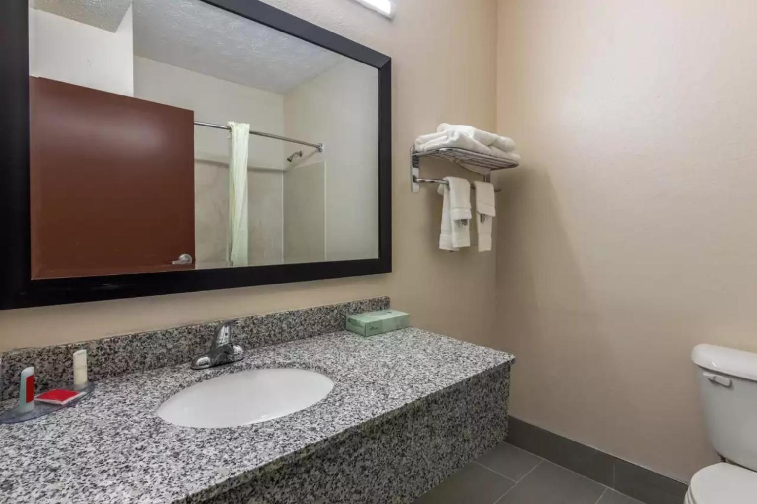 Americas Best Value Inn אופליקה מראה חיצוני תמונה